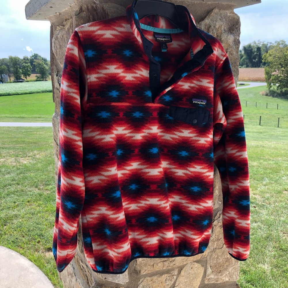 Patagonia Synchilla Wild Desert red Aztec